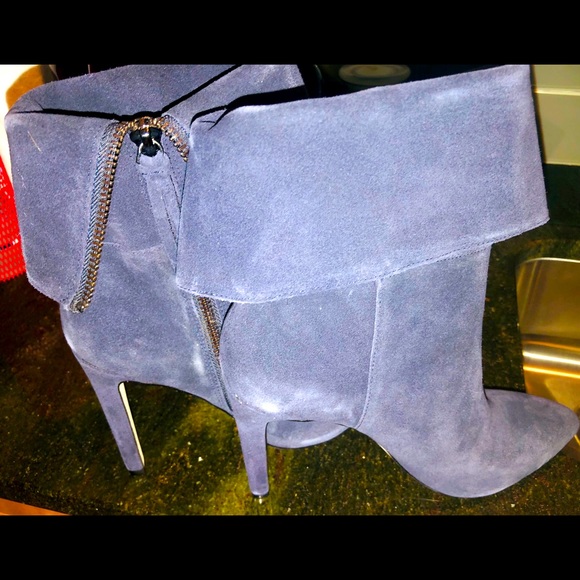 Sexy suede boots - Picture 2 of 5